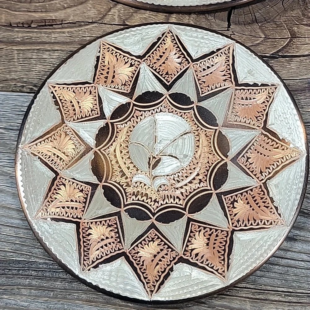 Vintage Turkish Etched Copper Plate Set - Picture 3 of 9